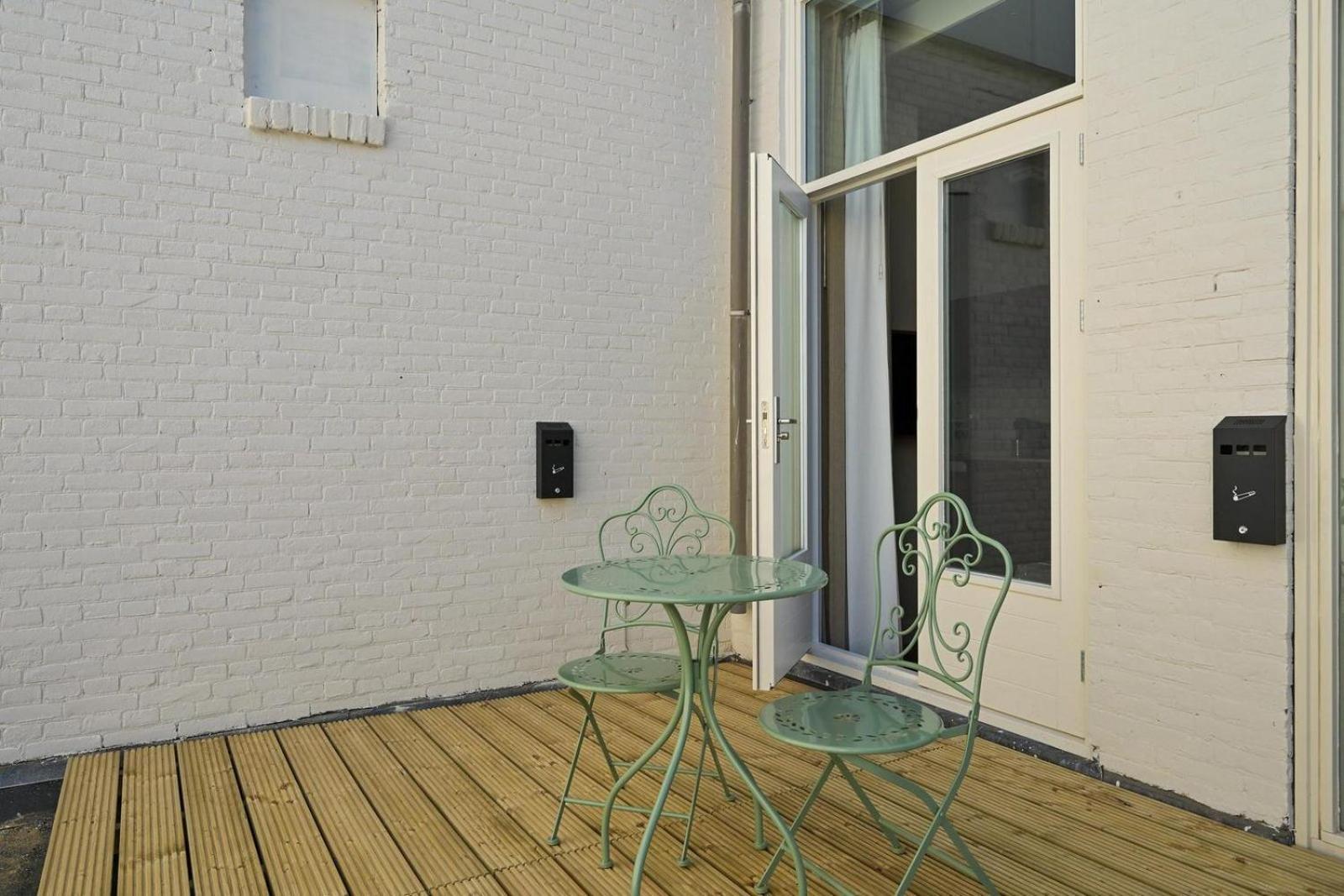 Novallure Downtown - Short Stay Apartments The Hague Room photo
