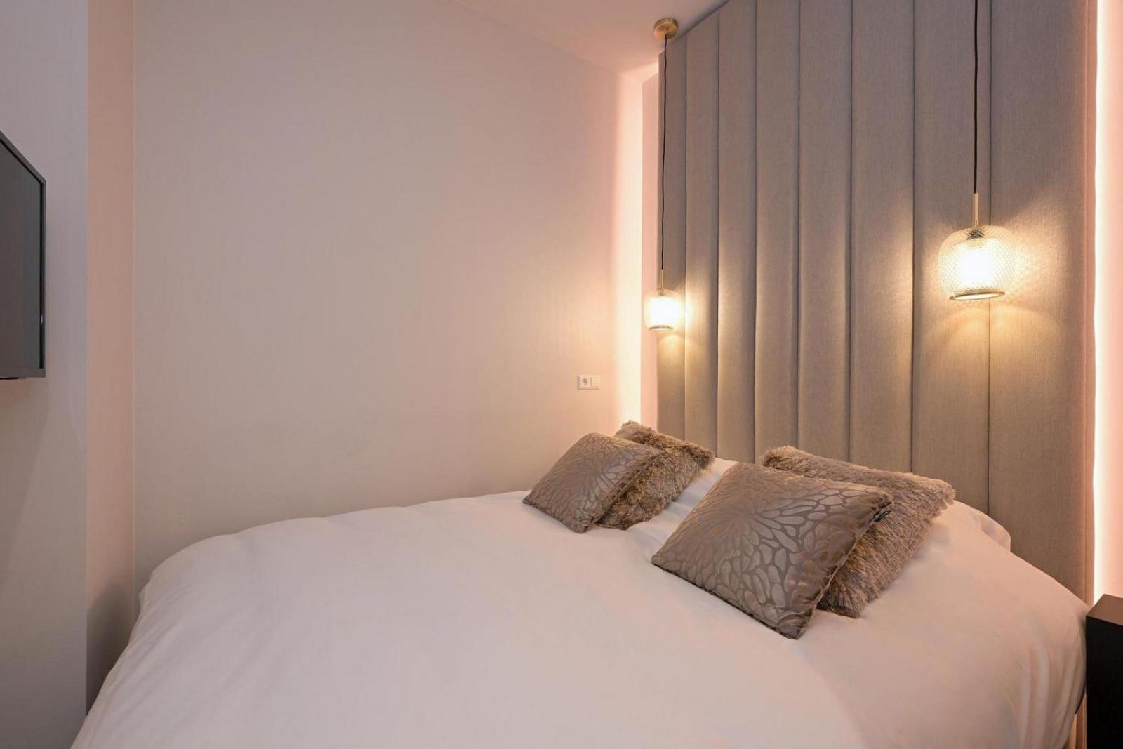 Novallure Downtown - Short Stay Apartments The Hague Room photo